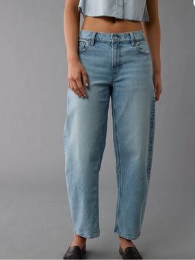 American Eagle Outfitters Stretch Barrel Jean